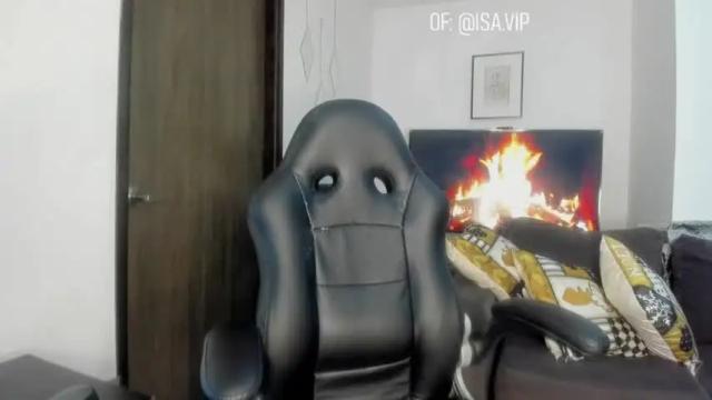 Image 10 of srta_roja Stream on Chaturbate on 16 months ago