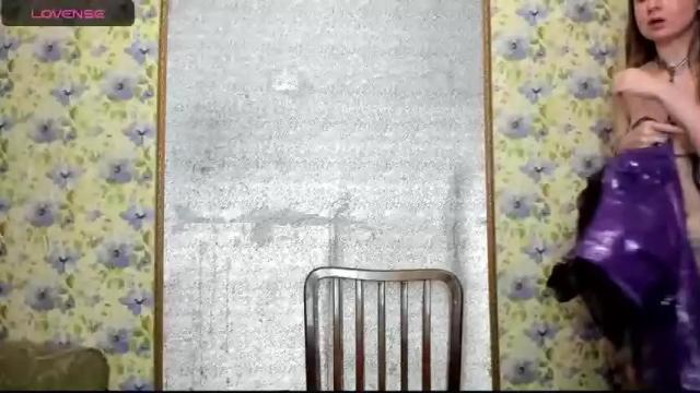 Image 7 of ssweet16 Stream on Chaturbate on 16 months ago