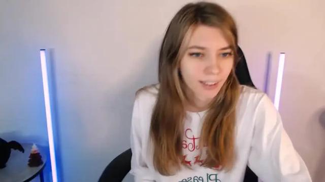 Image 4 of st_ella Stream on Chaturbate on 23 months ago