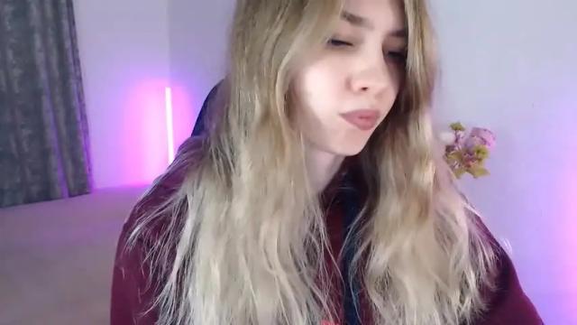 Thumbnail 2, st_ella's Stream at Chaturbate, 21 months ago