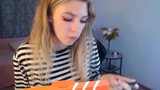 Thumbnail 1, st_ella's Stream at Chaturbate, 21 months ago