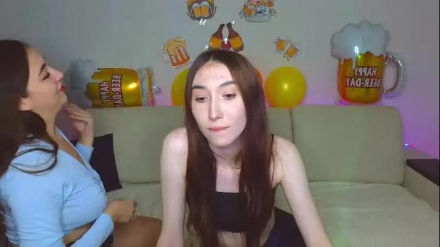 Image 2 of staceyku Stream on Chaturbate on 28 months ago
