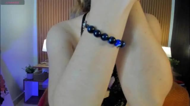 Image 3 of staceywood_ Stream on Chaturbate on 2 months ago