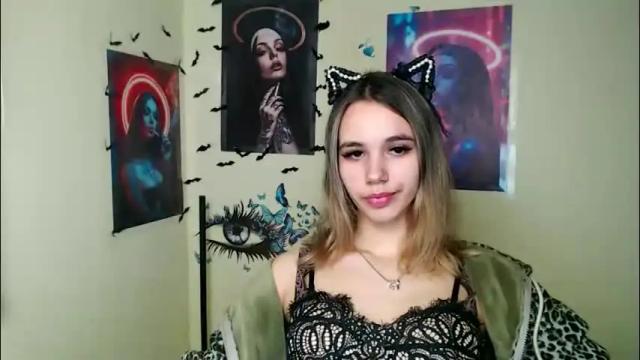 Image 2 of stacy_gr Stream on Chaturbate on 2 months ago
