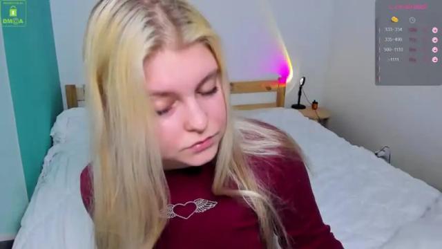 Image 3 of stacy_miraclee Stream on Chaturbate on 15 months ago