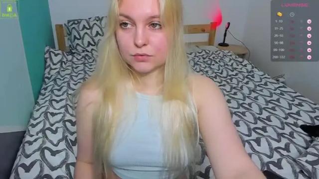 Image 6 of stacy_miraclee Stream on Chaturbate on 15 months ago