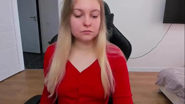 Image 3 of stacy_miraclee Stream on Chaturbate on 1 month ago
