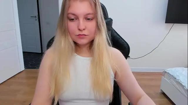 Image 8 of stacy_miraclee Stream on Chaturbate on 1 month ago