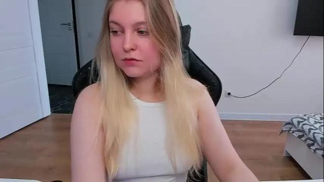 Image 10 of stacy_miraclee Stream on Chaturbate on 29 days ago