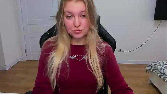 Image 2 of stacy_miraclee Stream on Chaturbate on 26 days ago