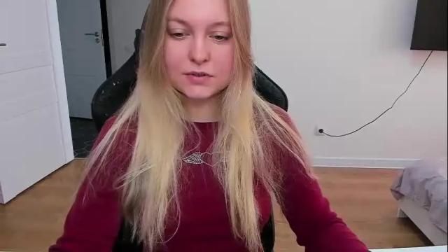 Image 3 of stacy_miraclee Stream on Chaturbate on 17 days ago