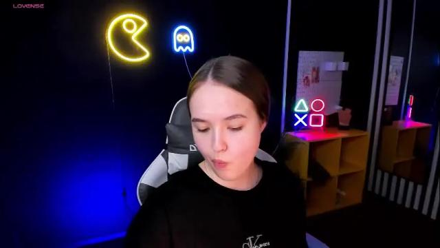 Image 11 of stacy_moor_ Stream on Chaturbate on 1 month ago
