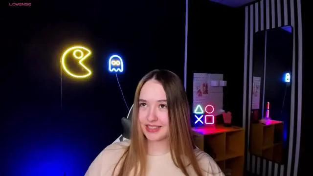 Image 12 of stacy_moor_ Stream on Chaturbate on 1 month ago
