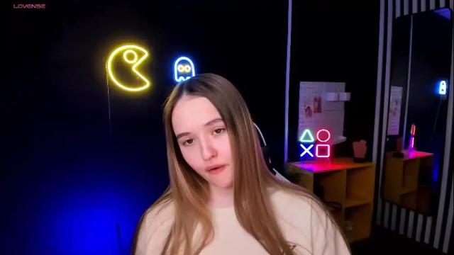 Image 6 of stacy_moor_ Stream on Chaturbate on 1 month ago