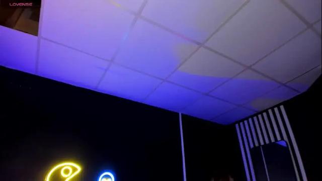 Image 11 of stacy_moor_ Stream on Chaturbate on 1 month ago