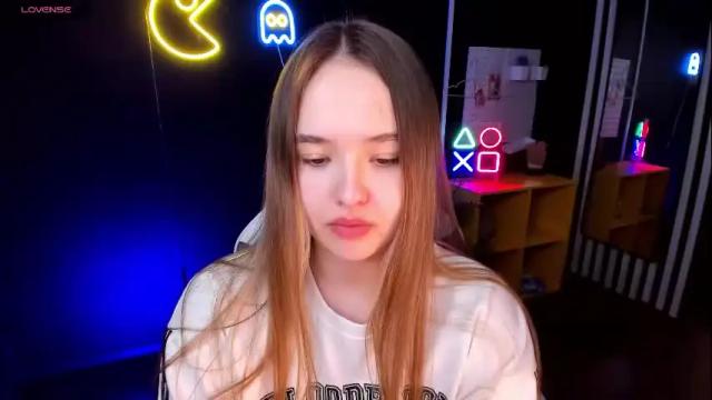 Image 4 of stacy_moor_ Stream on Chaturbate on 1 month ago