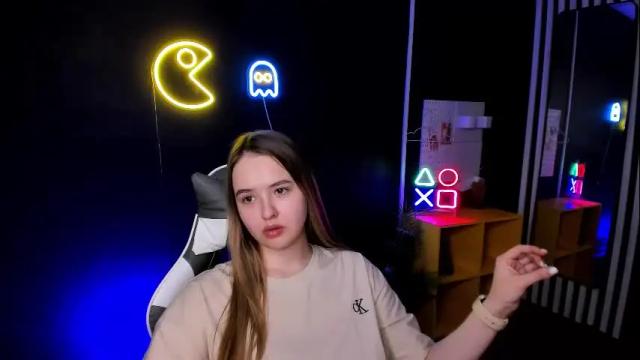 Image 4 of stacy_moor_ Stream on Chaturbate on 29 days ago