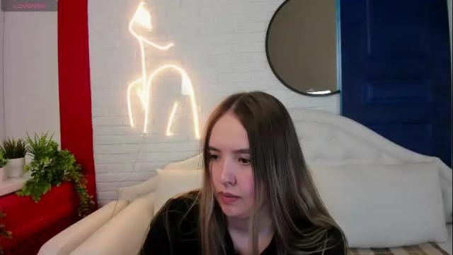 Image 3 of stacy_moor_ Stream on Chaturbate on 25 days ago