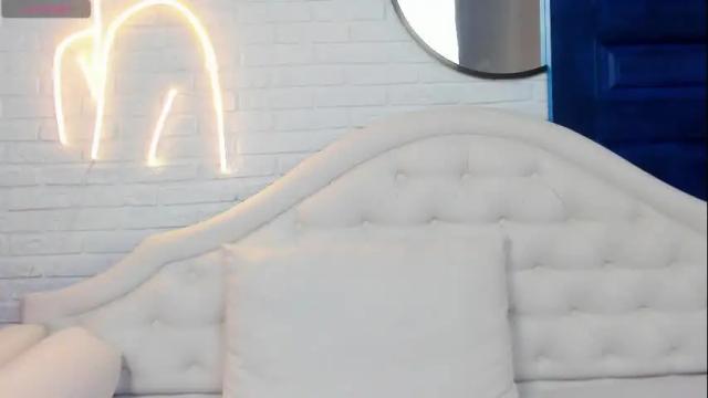 Image 7 of stacy_moor_ Stream on Chaturbate on 17 days ago