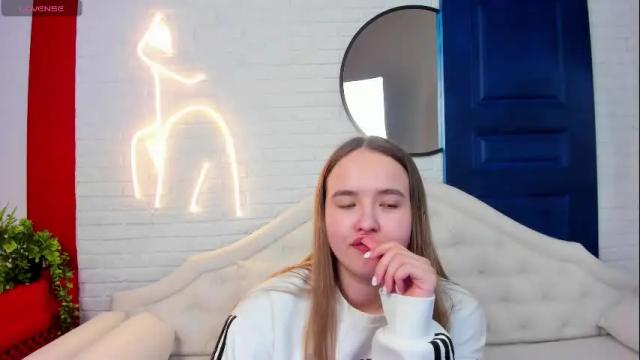 Image 8 of stacy_moor_ Stream on Chaturbate on 17 days ago
