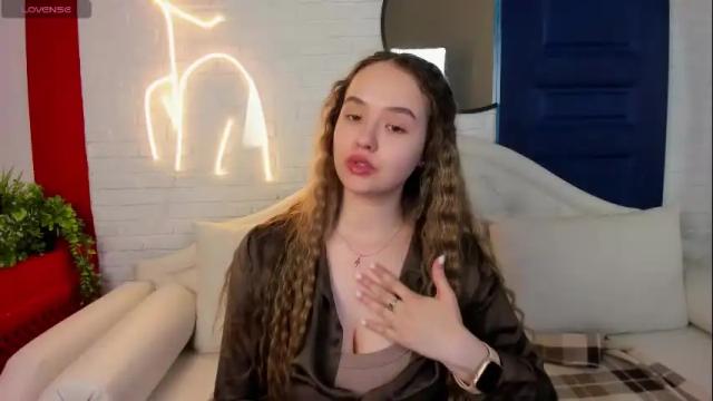 Image 3 of stacy_moor_ Stream on Chaturbate on 5 days ago