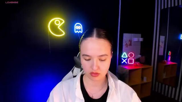 Image 7 of stacy_moor_ Stream on Chaturbate on 7 months ago