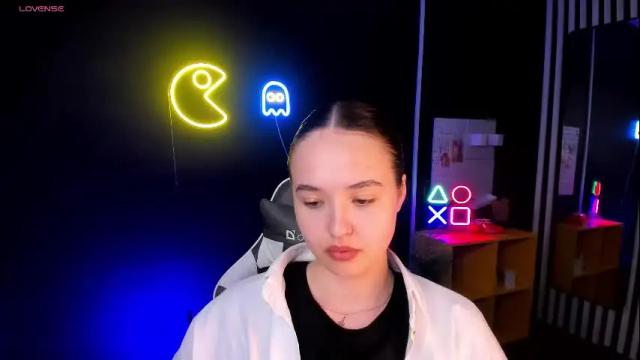 Image 8 of stacy_moor_ Stream on Chaturbate on 7 months ago