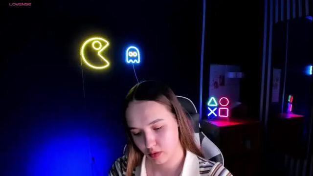 Image 2 of stacy_moor_ Stream on Chaturbate on 7 months ago