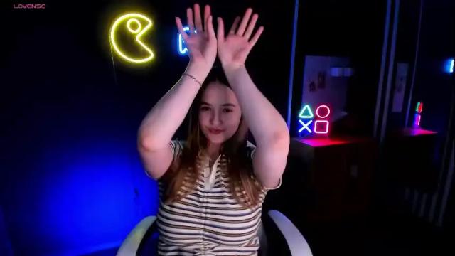 Image 4 of stacy_moor_ Stream on Chaturbate on 7 months ago