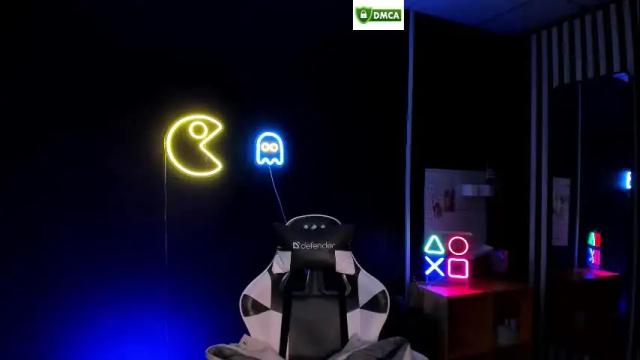 Image 2 of stacy_moor_ Stream on Chaturbate on 6 months ago