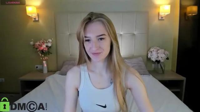 Image 6 of stacy_riiver Stream on Chaturbate on 1 month ago