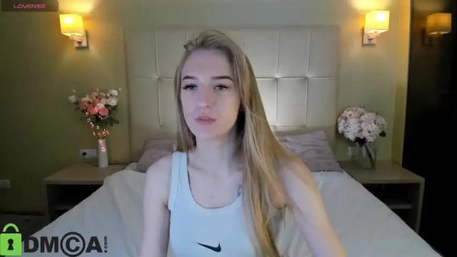 Image 8 of stacy_riiver Stream on Chaturbate on 1 month ago