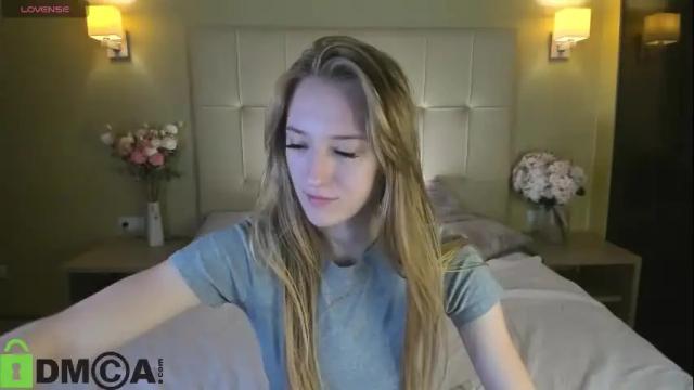 Image 2 of stacy_riiver Stream on Chaturbate on 1 month ago