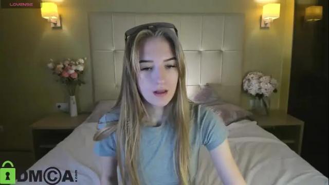 Image 6 of stacy_riiver Stream on Chaturbate on 1 month ago