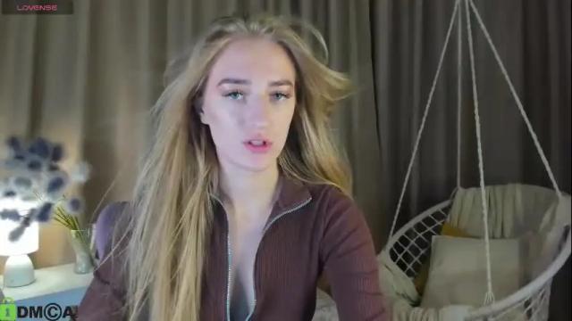 Image 2 of stacy_riiver Stream on Chaturbate on 1 month ago
