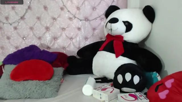 Image 12 of stacy_waine Stream on Chaturbate on 16 months ago