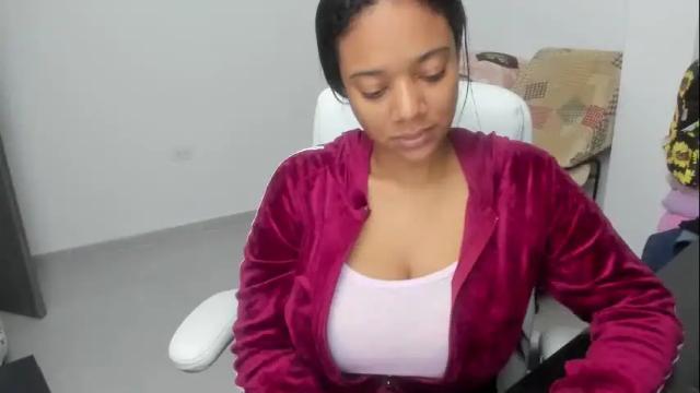 Image 7 of stacy_woods Stream on Chaturbate on 1 month ago