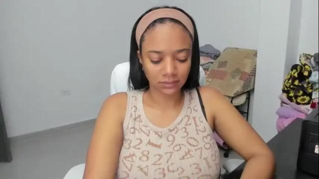 Image 3 of stacy_woods Stream on Chaturbate on 25 days ago