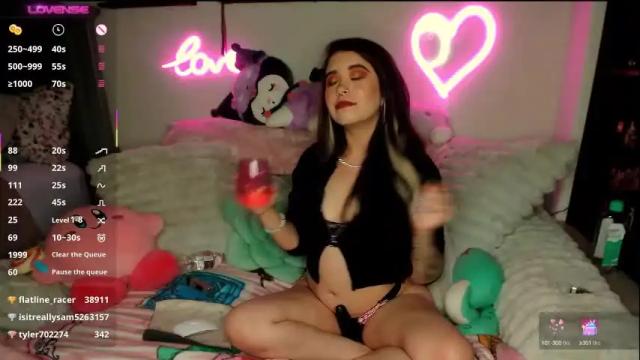 Image 11 of stacycakesxo Stream on Chaturbate on 3 months ago