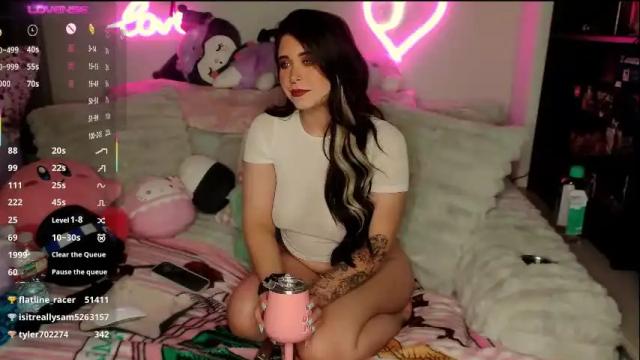 Image 12 of stacycakesxo Stream on Chaturbate on 3 months ago