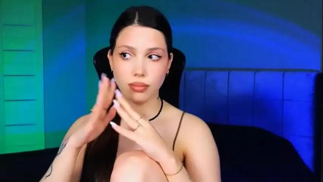 Image 4 of stacygonzales_ Stream on Chaturbate on 1 month ago