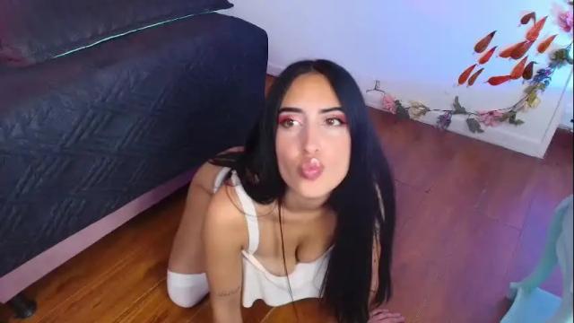 Image 2 of stacymaliibu Stream on Chaturbate on 1 month ago