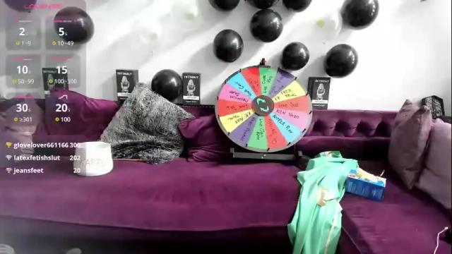 Image 3 of stacyquartz Stream on Chaturbate on 1 month ago