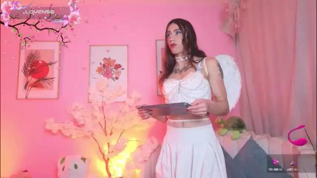 Image 4 of star_mor_ Stream on Chaturbate on 1 month ago