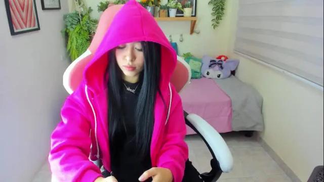 Image 2 of starlie_ Stream on Chaturbate on 12 days ago
