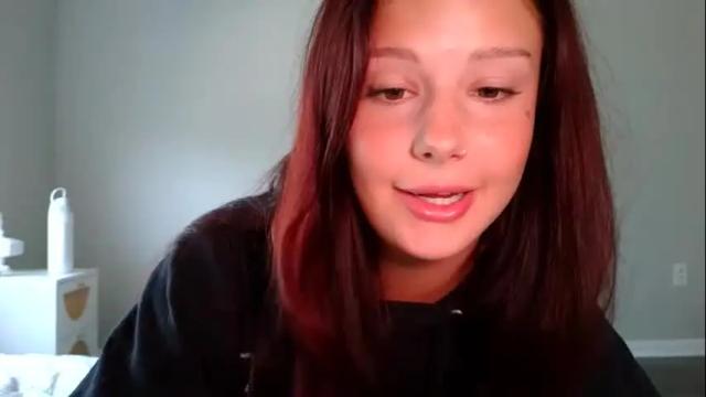 Image 2 of stassiebabyxo Stream on Chaturbate on 1 month ago