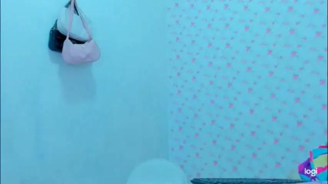 Image 2 of stassiebell Stream on Chaturbate on 2 months ago