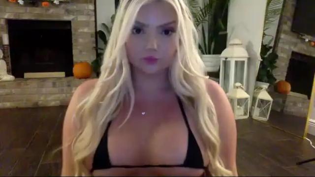 Image 7 of stassilovexo Stream on Chaturbate on 24 months ago
