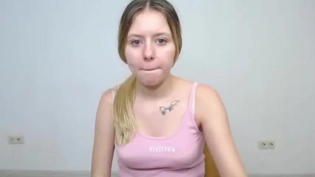 Image 3 of stasygilbert Stream on Chaturbate on 17 months ago