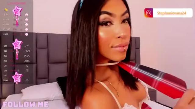 Image 10 of steephanny Stream on Chaturbate on 17 months ago